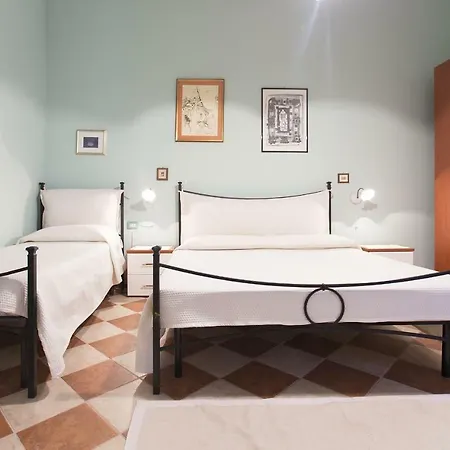 Holiday home I Lentischi